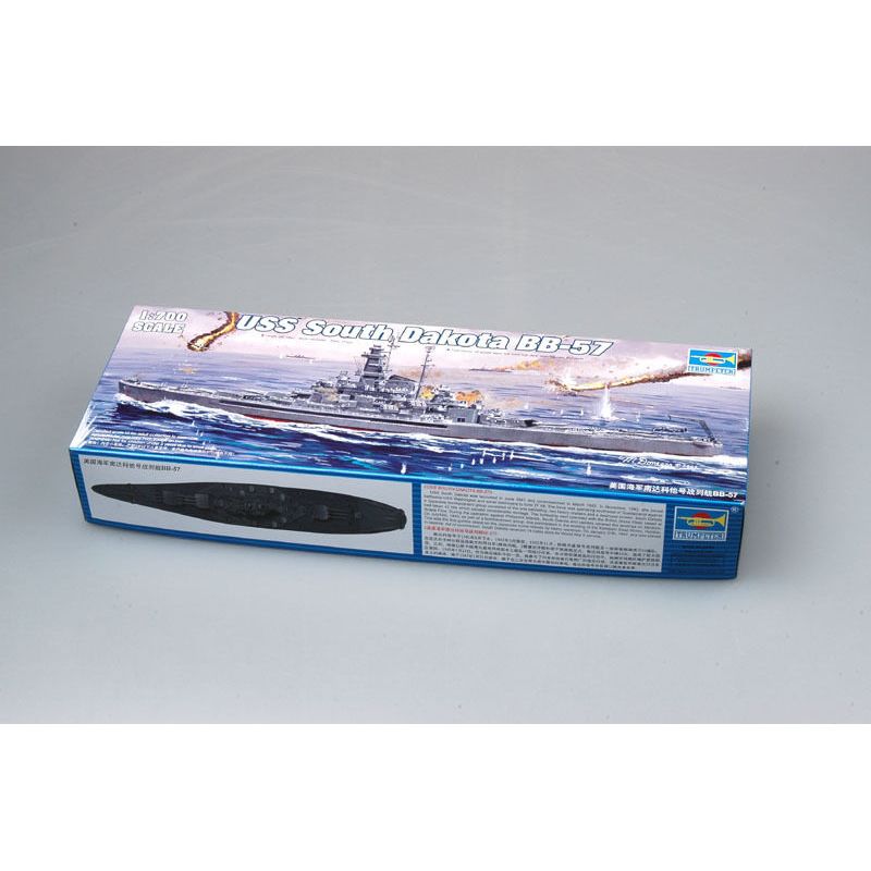 Model Kit U Boat - Trumpeter 05760 1/700 U.S.S. South Dakota